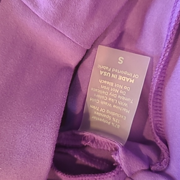 Bombshell sportswear set - Picture 7 of 8